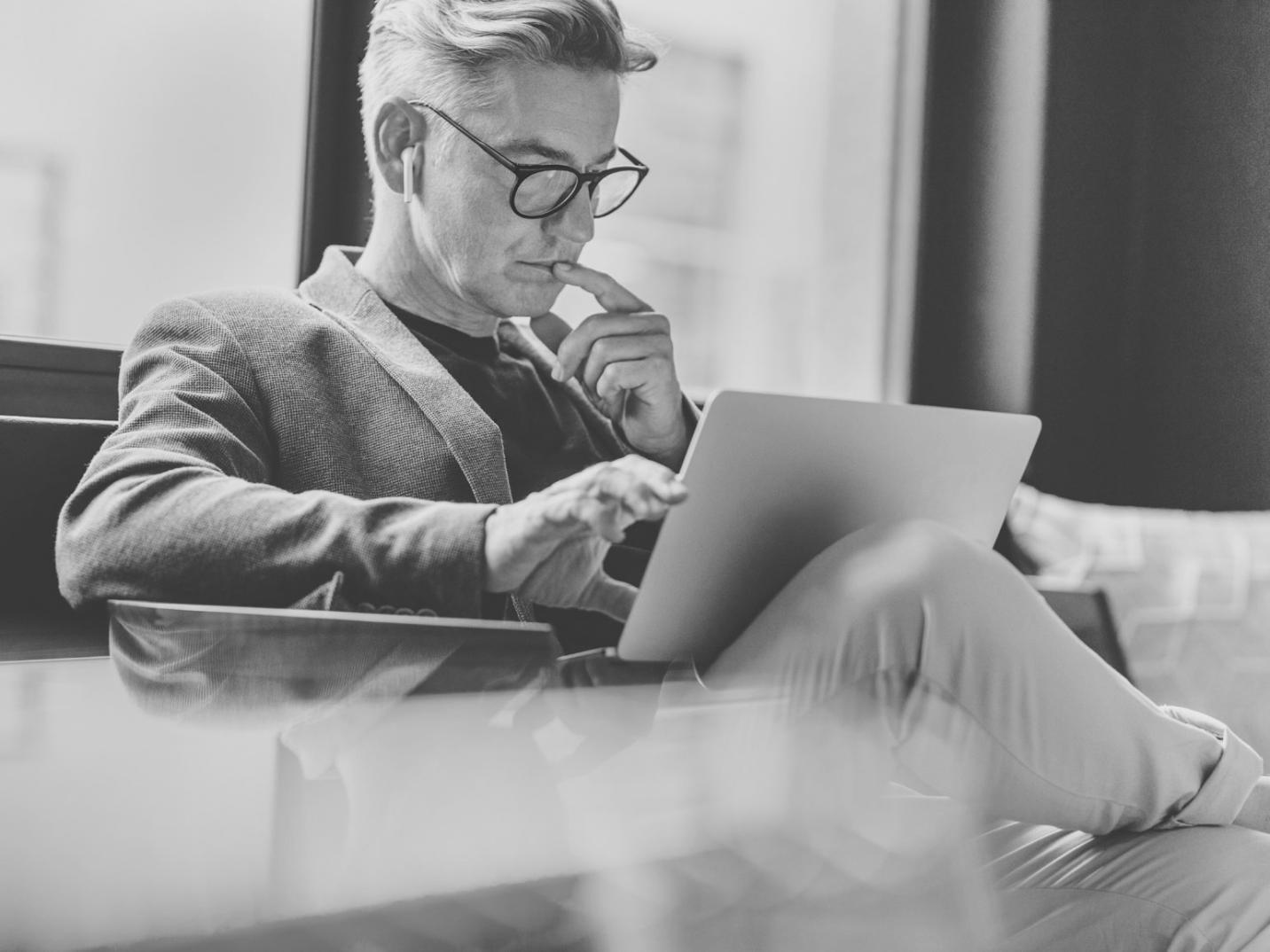 Excel formulák versus Python scripting: melyik felel meg jobban az introvertált elemzőknek
